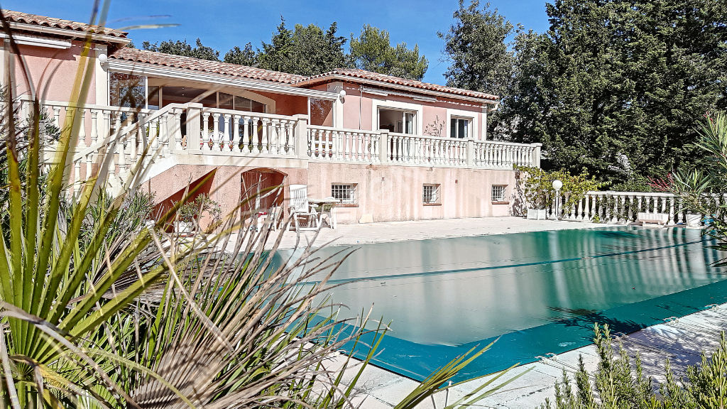 Maison Gareoult 6 pieces 243 m2