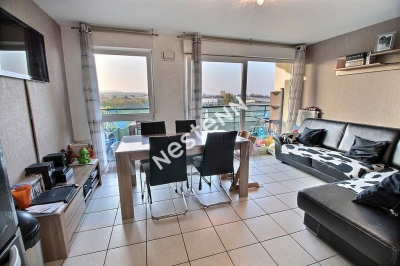 Appartement Metz Woippy Lumineux F3 2 chambres terrasse - Stationnement ferme - Copropriete recente