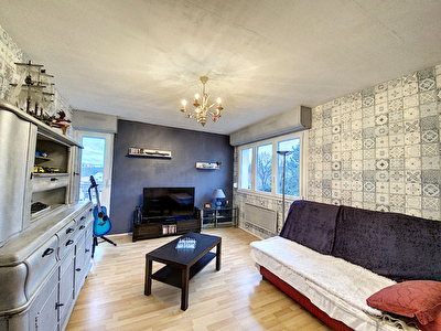 Appartement F3 Metz Vallieres - 2 chambres - Lumineux - Parking - Cave