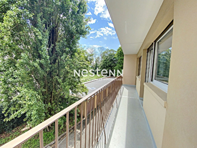 Appartement F4 - Metz Devant-Les-Ponts - 2 chambres - Balcon - Cave - Grande piece de vie