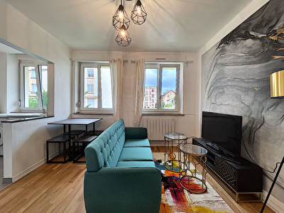 Appartement meuble - Metz Sainte-Therese - 1 chambre - garage - cave
