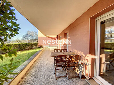 Appartement F2 Metz Valliere - Rez-de-Jardin - Terrasse - Garage - Cave - Copropriete 2002