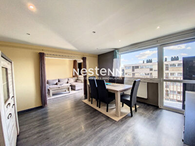 Appartement Metz Devant-Les-Ponts - 3 chambres - Balcon - Lumineux - Grande piece de vie