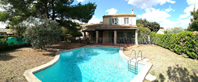 Villa 6 pieces 141m2 avec piscine et jardin