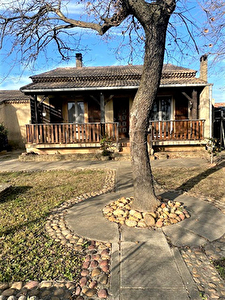 Maison Courthezon 4 pieces 80 m2 Garage et Jardin