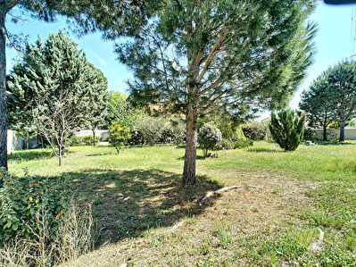 Maison 4 faces Saint-Andre sur plus de 1450 m2
