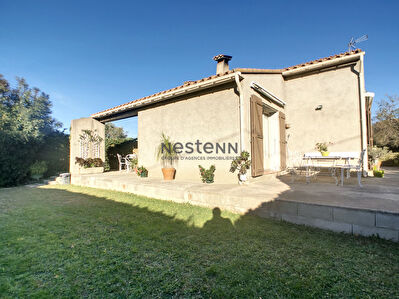 Maison 4 faces Perpignan sur terrain de plus de 6000 m2
