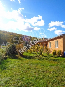 MAISON PLAIN PIED RECENTE AU CALME SUR 975 M2 DE TERRAIN