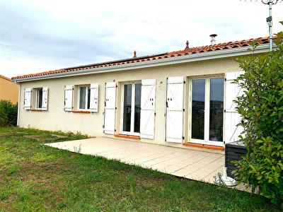MAISON PLAIN PIED MAZERES
