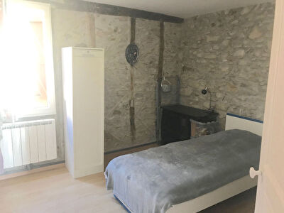 MAISON A VENDRE, RENOVEE 4 CHAMBRES A CHALABRE