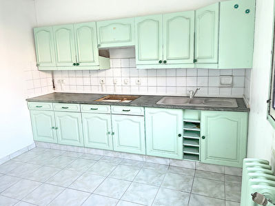 APPARTEMENT 96M2 A VENDRE SUR PAMIERS DE TYPE 4