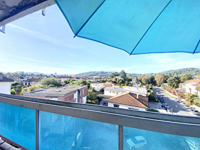PAMIERS : IDEAL INVESTISSEURS : APPARTEMENT DE TYPE 3 AVEC ASCENCEUR ET DEUX TERRASSES