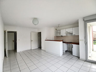 MAZERES : APPARTEMENT A VENDRE AVEC 2 CHAMBRES EN RESIDENCE AVEC PISCINE