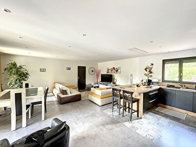 A 10MIN D'AUTERIVE : MAISON T6 A VENDRE AVEC GRAND JARDIN ET GARAGE
