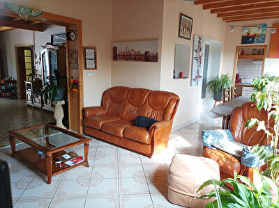 MAISON A VENDRE JARDIN / GARAGE / 3 CHAMBRES / BUREAU