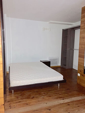 PAMIERS - A LOUER - APPARTEMENT T1BIS EN DUPLEX SECTEUR IFSI-CENTRE VILLE