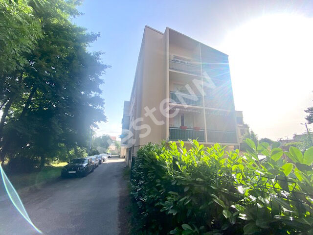 photos n°1 PAMIERS : DANS RESIDENCE CALME ET SECURISEE APPARTEMENT DE TYPE STUDIO A VENDRE SANS TRAVAUX