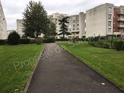 Appartement Bobigny 2 pieces 39.83 m2