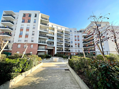 Appartement Romainville 3 pieces 59.99 m2