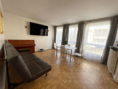 Appartement Pantin 4 pieces 71 m2 petit Pantin ligne 5