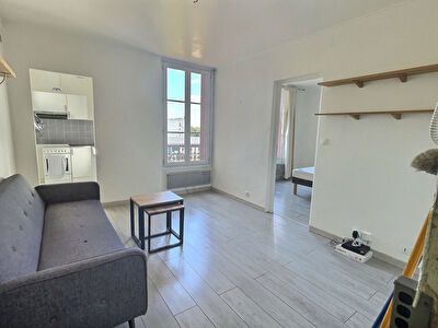 Appartement Pantin 2 pieces 31.58 m2 vue jardin canal