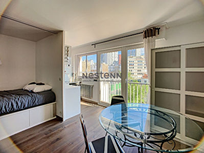 Coup coeur : studio de 32 m2 PARIS 15