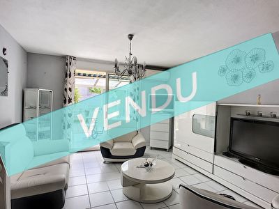 Tout proche du Lac Salonique-Charmante petite maison de Type3 avec garage