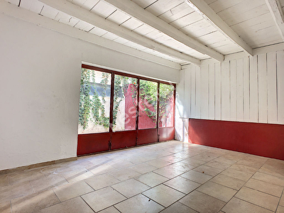 Maison Aigues Mortes, 5 pieces, patio, garage