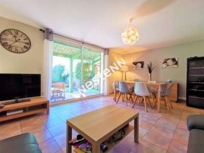 Belgentier - 88 m2 - 3 chambres - garage - piscine - calme - proche ecoles et centre-ville