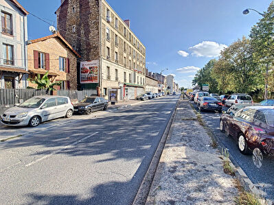 Appartement a renover Villeneuve Saint Georges 3 pieces 45 m2