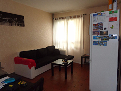 Appartement Plan De Cuques 1 piece 30 m2