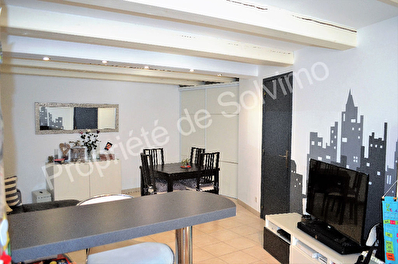 Appartement duplex en maison de ville, Chateau gombert 13eme, 3 pieces 72 m2