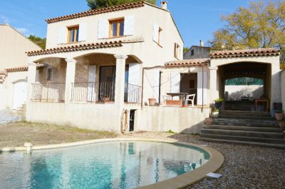 Villa Allauch 5 pieces 107 m2