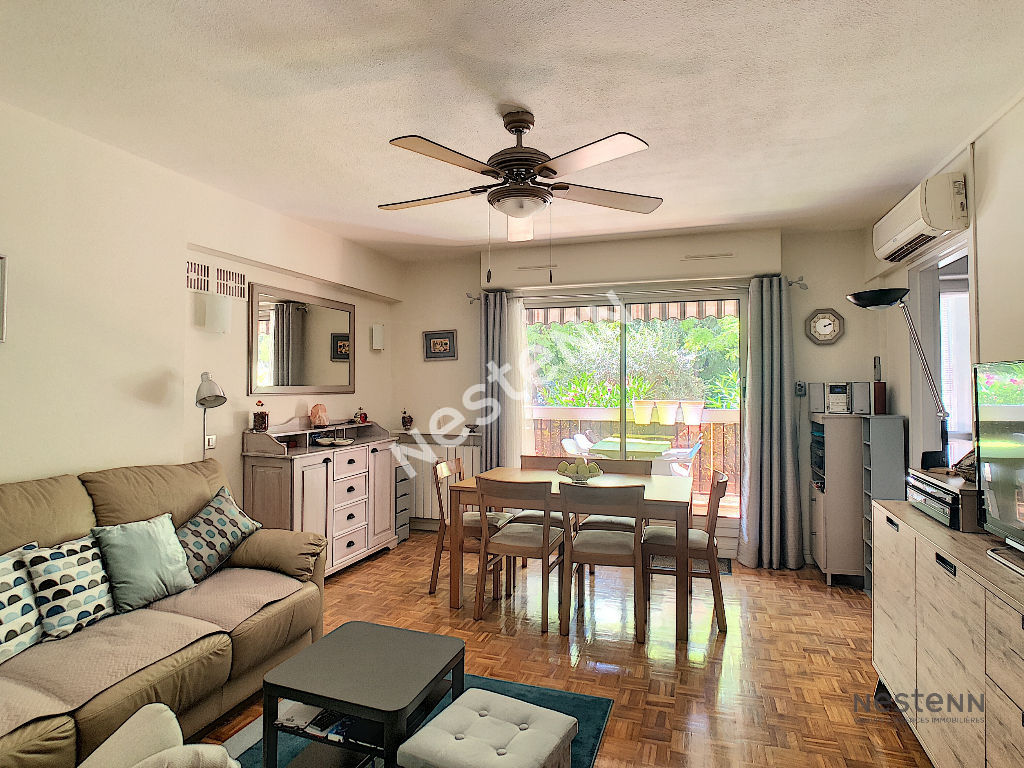 photos n°1 Appartement Marseille 3 pièce(s) 65 m2 - 153 000 