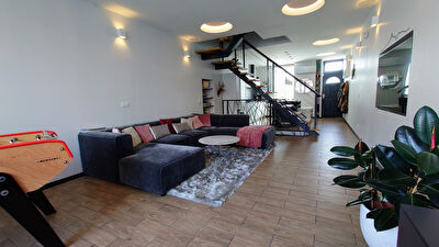 Maison 5 pieces 150 m2. PLEIN COEUR DE SAINT BARNABE