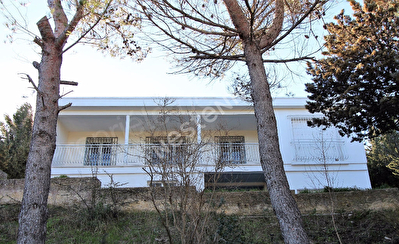 Villa Carnoux En Provence 5 pieces 130 m2