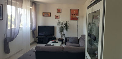 Appartement Aubagne 3 pieces 81m2