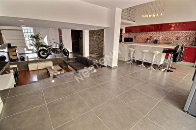 Maison Cuges Les Pins 4 pieces 100 m2 sur 1000m2