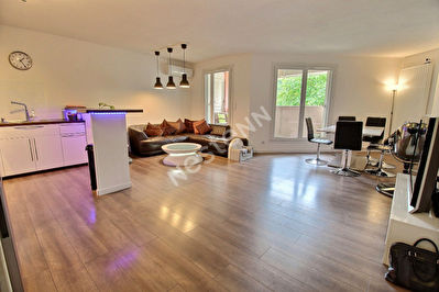 Appartement Carnoux En Provence 4 pieces 85.66 m2