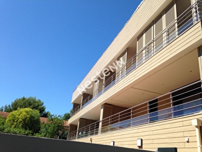 T4 GRAND STANDING LA CIOTAT