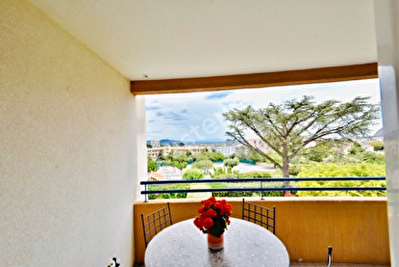 T3 AVEC TERRASSE