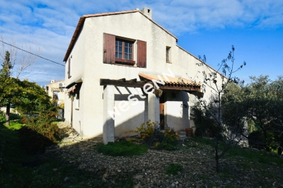 Maison T5 vue mer terrain 600m2