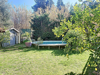 Maison T4 de plain-pied ( jardin et piscine) a Saint Cyr Sur Mer