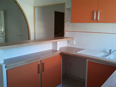 APPARTEMENT RENOVE T3 LE PRADET - 3 pieces - 70 m2