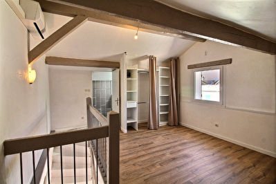 Appartement Carqueiranne 2 pieces 44 m2 - CARQUEIRANNE Proche du Centre-ville et au calme