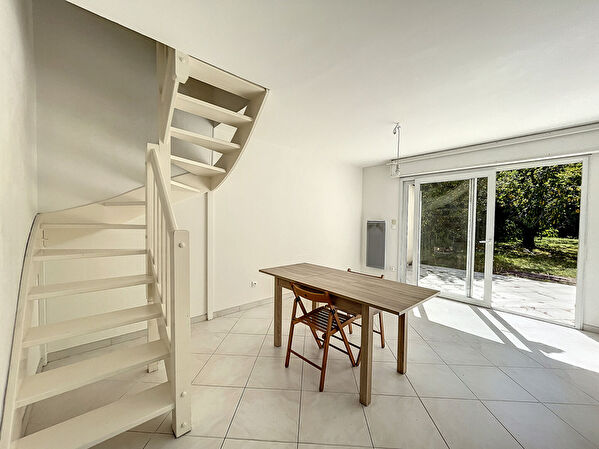 Maison Mitoyenne Duplex - Cauderan 3 pieces 50 m2