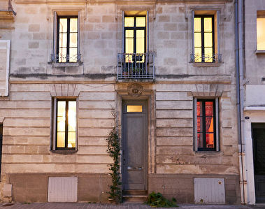 Maison en Pierre Bordeaux -Chartron 5 pieces 120 m2