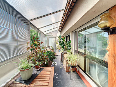 A vendre appartement 3 pieces de 70m2 - Proche commodites