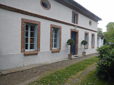 Grande maison t9 Grisolles