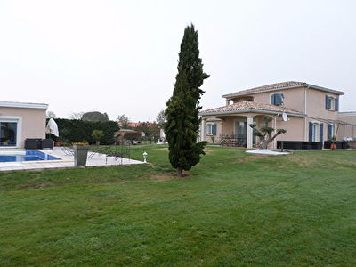 Maison t5 avec piscine Montech